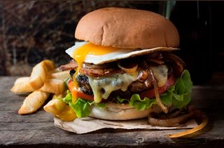 Burger de vită dublu