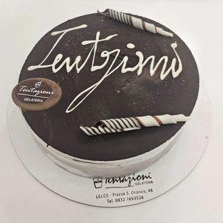 Torta semifreddo 3 cioccolati 8/10 porzioni