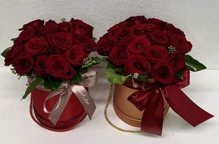 Flower box 15 crvenih ruža