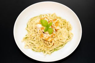 Pasta pesto piletina