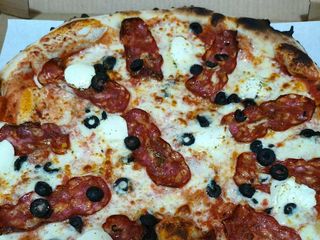 Pizza Piccante e Cremosa