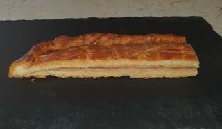 Coca Jamon Y Queso 1 Ud.