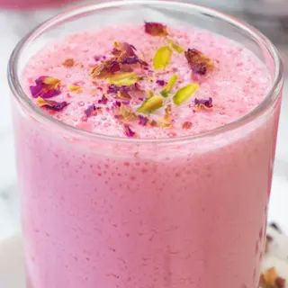 Batido De Rosse Lassi