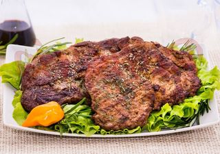 Ceafa de porc la gratar