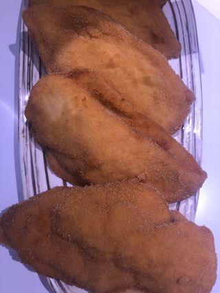 Llibret De Pollastre Pernil I Formatge 