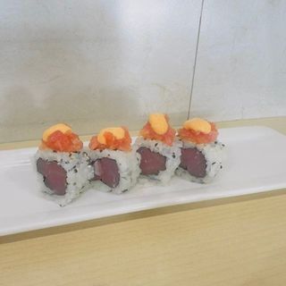 Spicy tuna roll