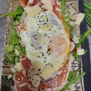 Tostada Port Bay