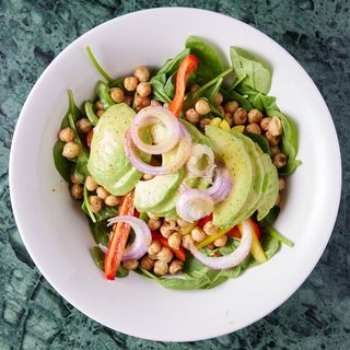 Chickpea Salad with Baby Spinach, Crunchy Vegetables, Avocado and Pumpkin Seeds