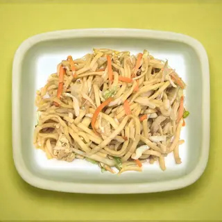 25 - Fettuccine saltate con carne e verdure