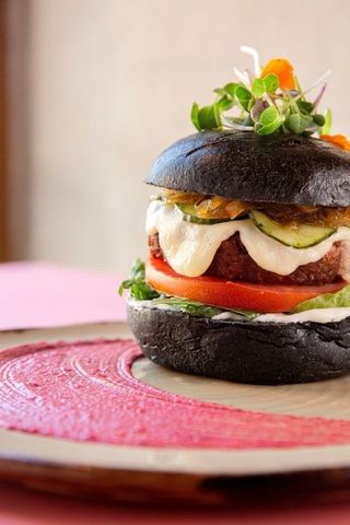 CHULISIMA BURGER