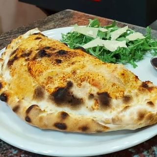 Pizza Calzone (33 Cm.)