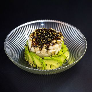 TARTAR DE PEZ MANTEQUILLA