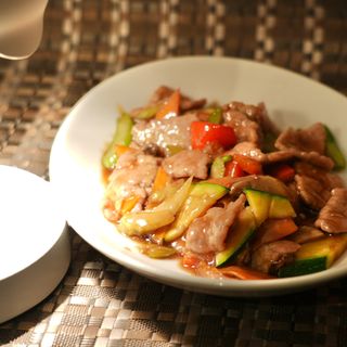 Vitello con verdure miste