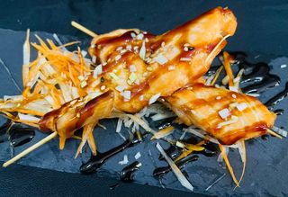 27.Pincho De Salmón (2 Uds.)