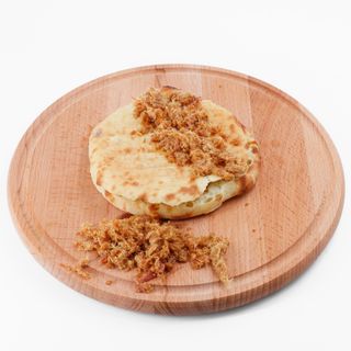 Lepinja sa čvarcima