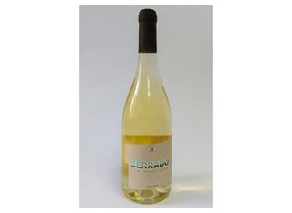 Бяло Вино Серрадо 750ml