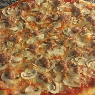 Funghi e salsiccia