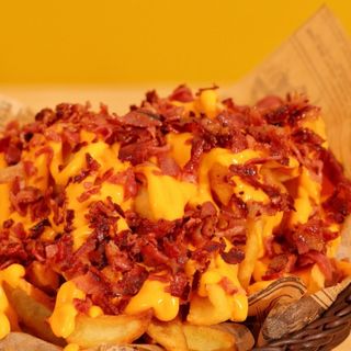 Patatas Bacon Crunchy Y Salsa De Queso Americano (250 G.)