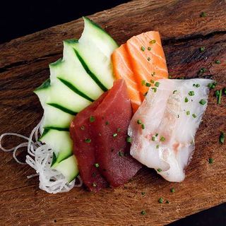 Sashimi Mix (6un)