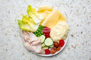 Дитячий обід з картопляним пюре та індичкою, 240г