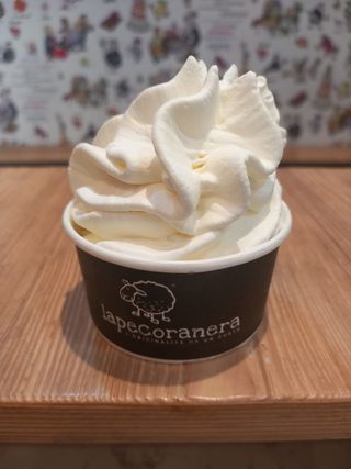 Panna montata in coppetta