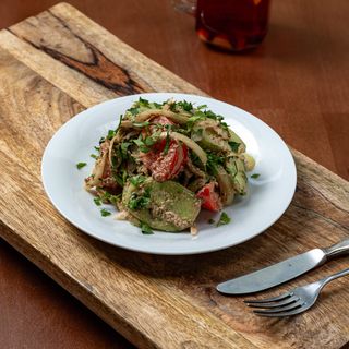 Sałatka gruzińska 300g