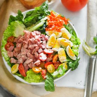 Chef's Vegetable Salad With Mustard