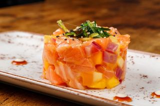 Tartar Salmón (1 Ud.)