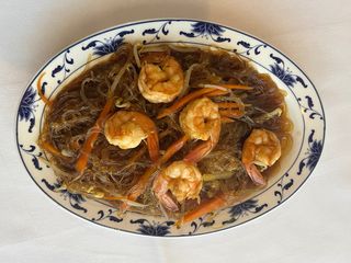 40a. Spaghetti di soia con mazzancolle e verdure