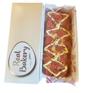 Пицца с сосиской