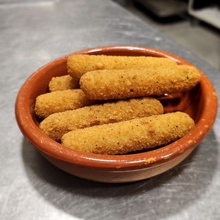 Ración De Palitos De Mozzarella
