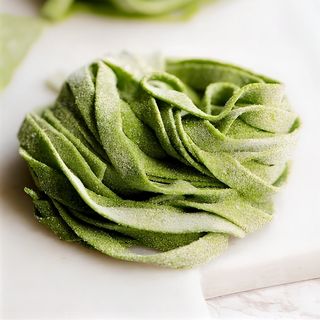 Фетучини шпинатная (90г)