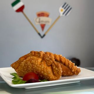 Empanada Artesanales De Pollo