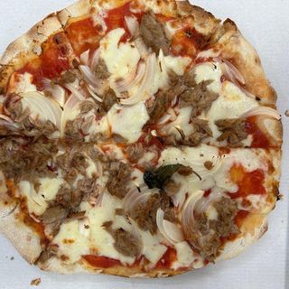 Pizza Tonno E Cipolle 28/30cm