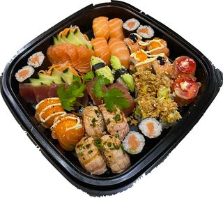 102 - Sushi Combinado (38 uni + Sashimi)