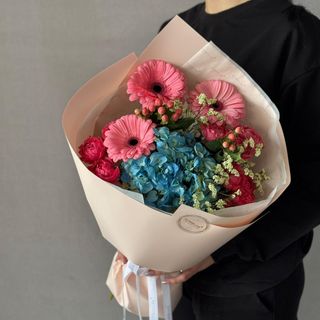 БУКЕТ <ПАЛИТРА СЧАСТЬЯ>