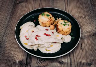 Piept de pui gorgonzola cu cartofi gratinați cu emmentaler