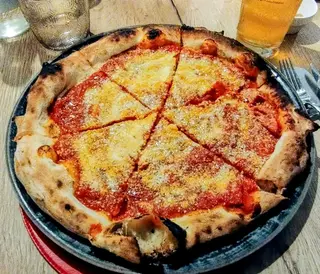 Pizza amatriciana