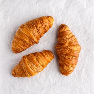 Croissant maślany 