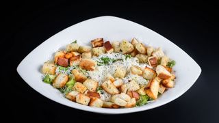 Salată cu piept de pui