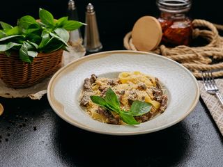 Тальятеле з телятиною (300г)