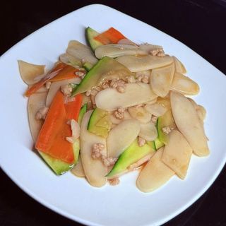 124. Gnocchi di riso con carne e verdure