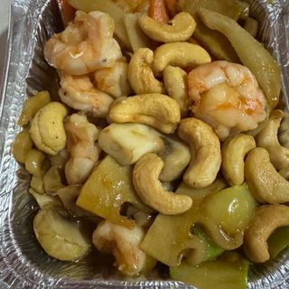 Gambas com Cajú