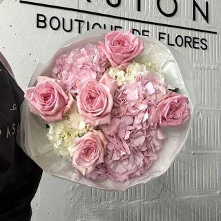 5 гортензій і 5 троянд O'hara