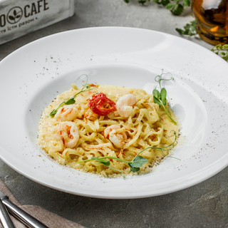 Маленька паста з креветками (280 г)