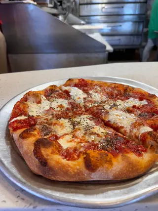 Pizza de burrata  (33 cm.)