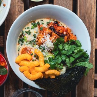 CHEESE RAMEN