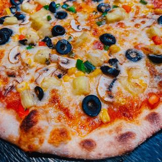 Pizza Vegetariana FAMILIAR