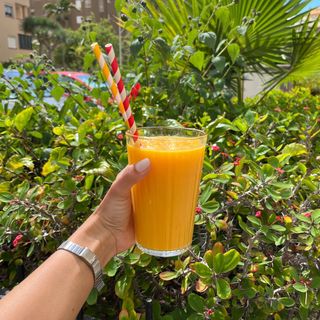 Papaya, naranja y mango 