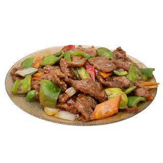 79. Телешко с пресни чушки (800гр)